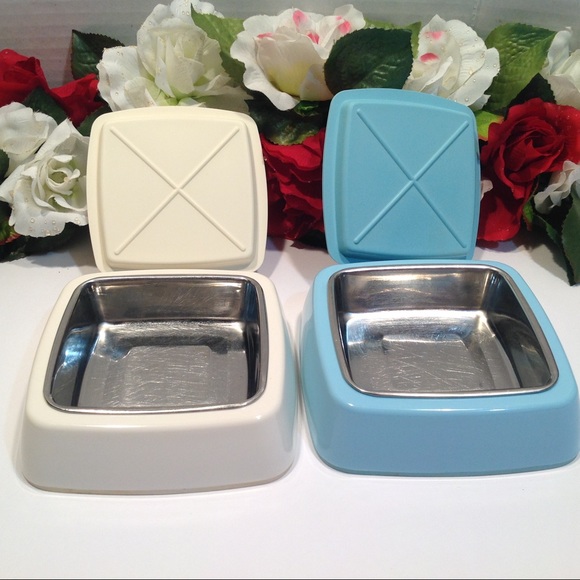 Cat Bowls w/Lids 6 pc Melamine Martha Stewart Pets